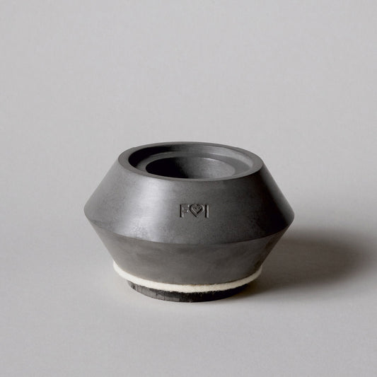 Kerzen- u. Teelichtständer Emil